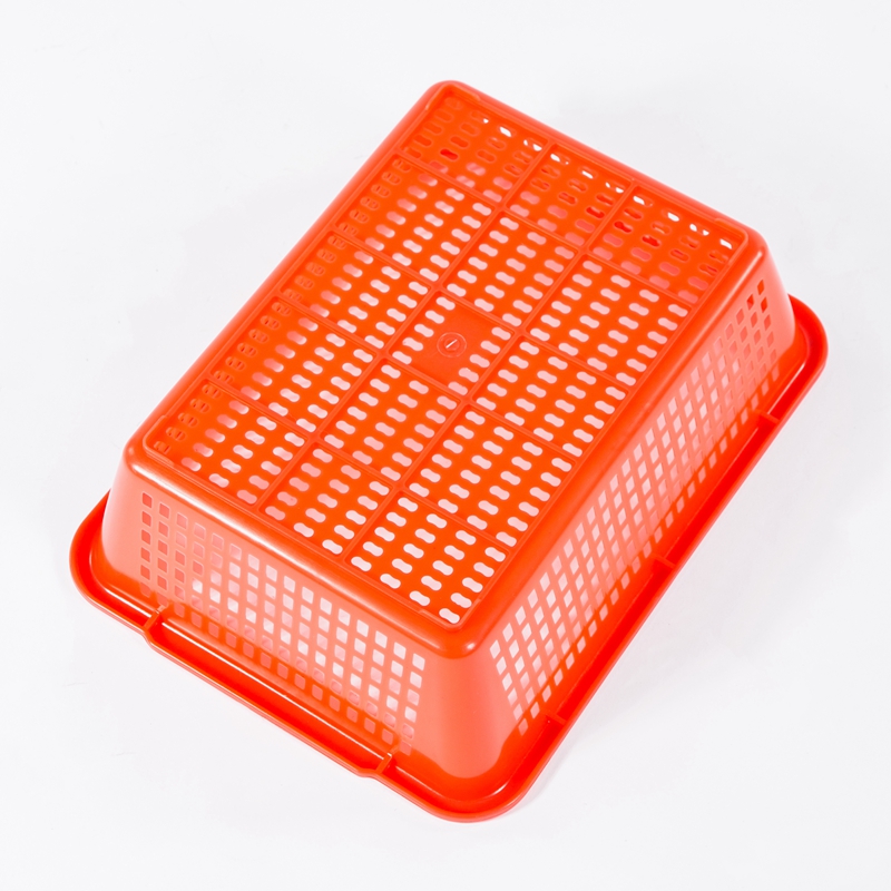 No. 24 Plastic Colander Rodman Plastics Company Ltd.